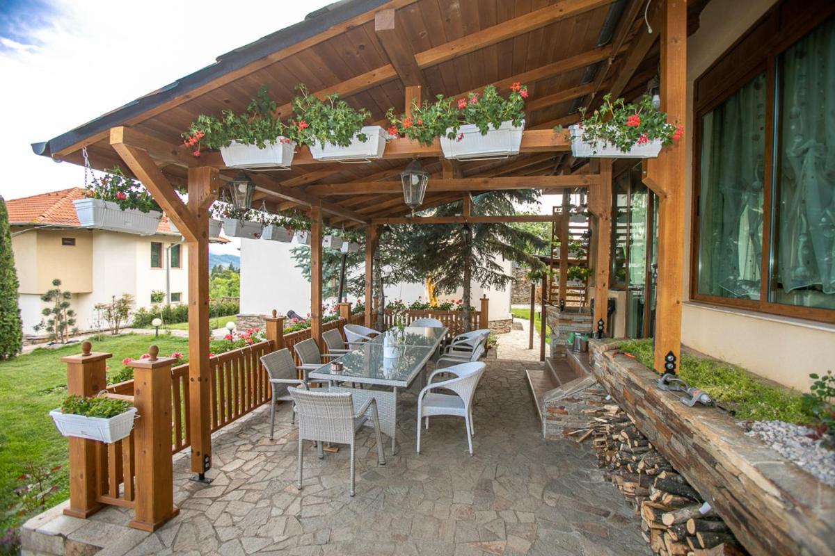 Vila Gardenia Gumoshtnik Экстерьер фото